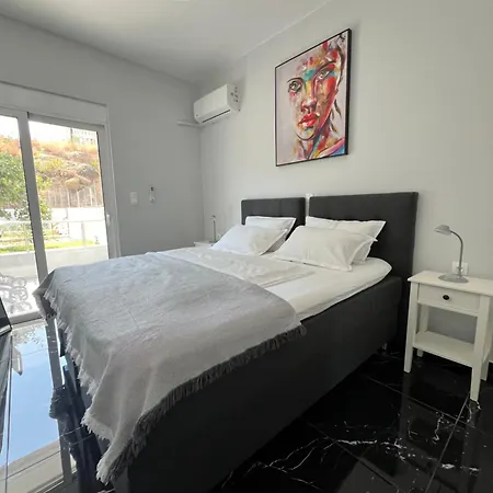 Kyra Maria Lägenhet Rhodes City