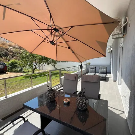 Kyra Maria Appartement *
