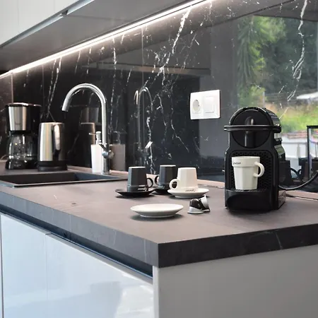 Kyra Maria Appartement *